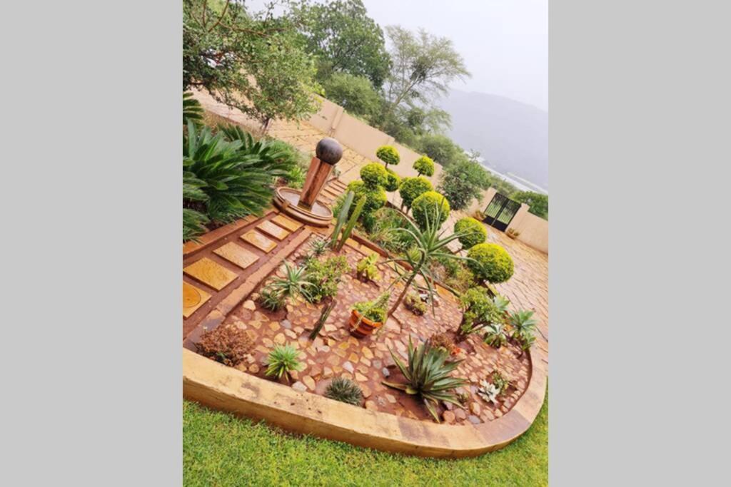 Appartamento 66 Sharalumbi Wildlife Estate Lydenburg Esterno foto